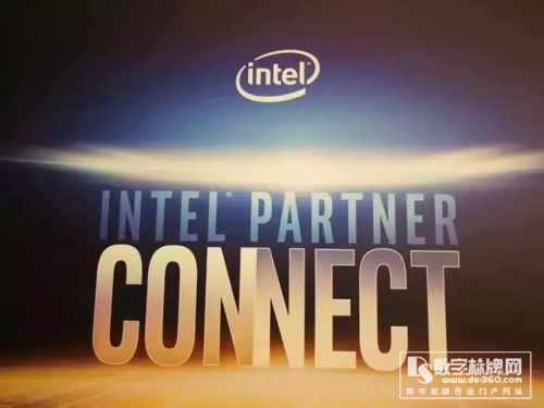 微步與Intel攜手并進(jìn)3d全息廣告機(jī)，創(chuàng)新引領(lǐng)PC行業(yè)發(fā)展